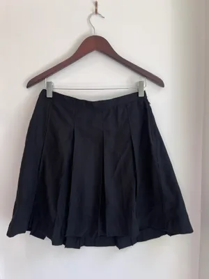 Skirt - Girls 14 - Black