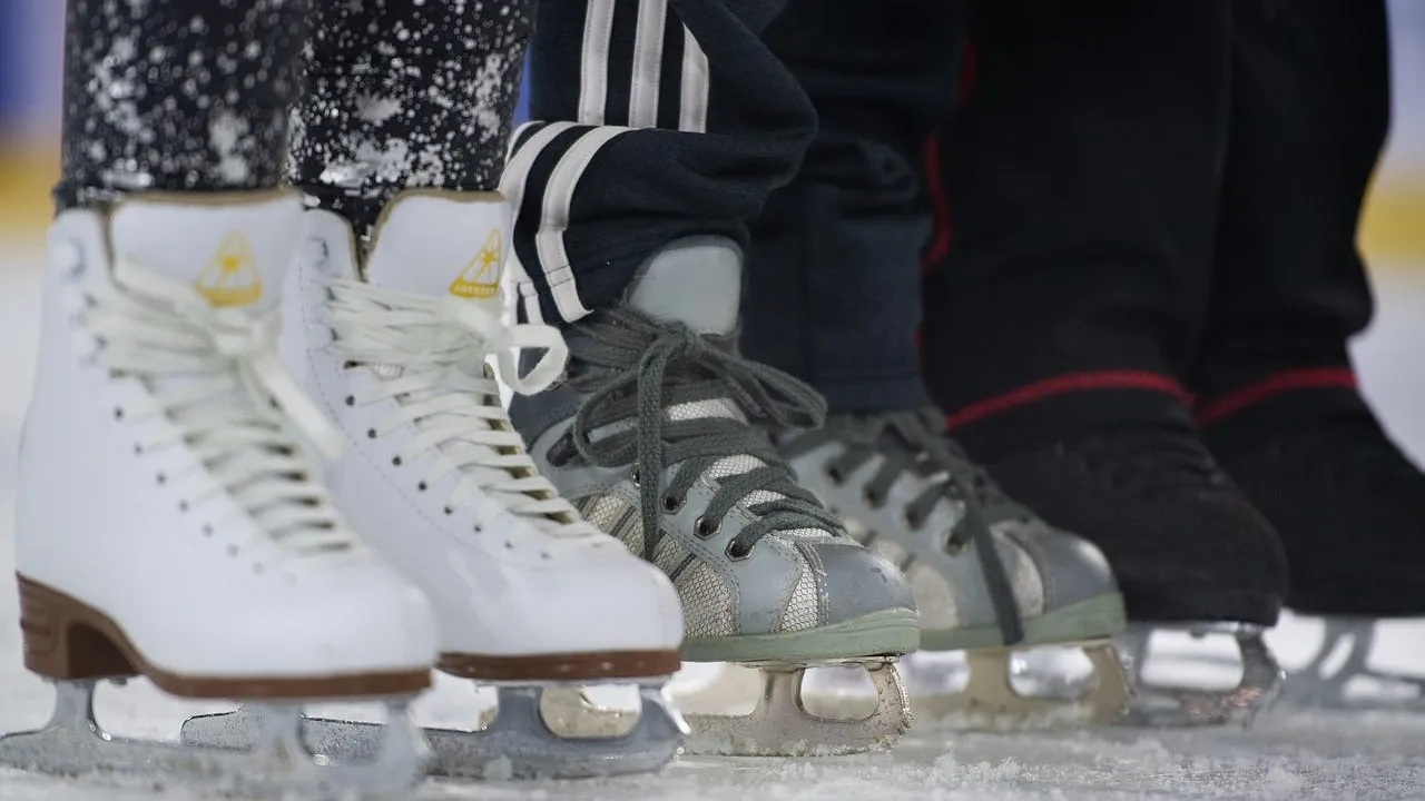 Fall 2025 - Learn-to-Skate Academy banner